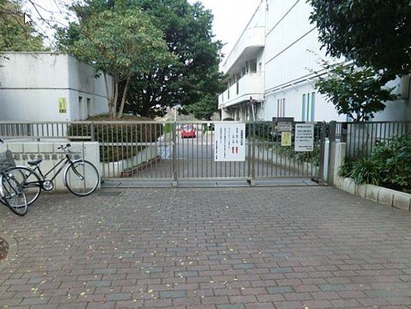 舞岡小学校