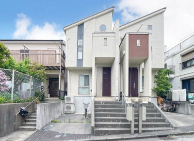 上倉田町　中古一戸建て