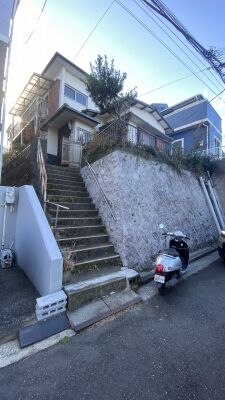 権太坂3丁目　土地